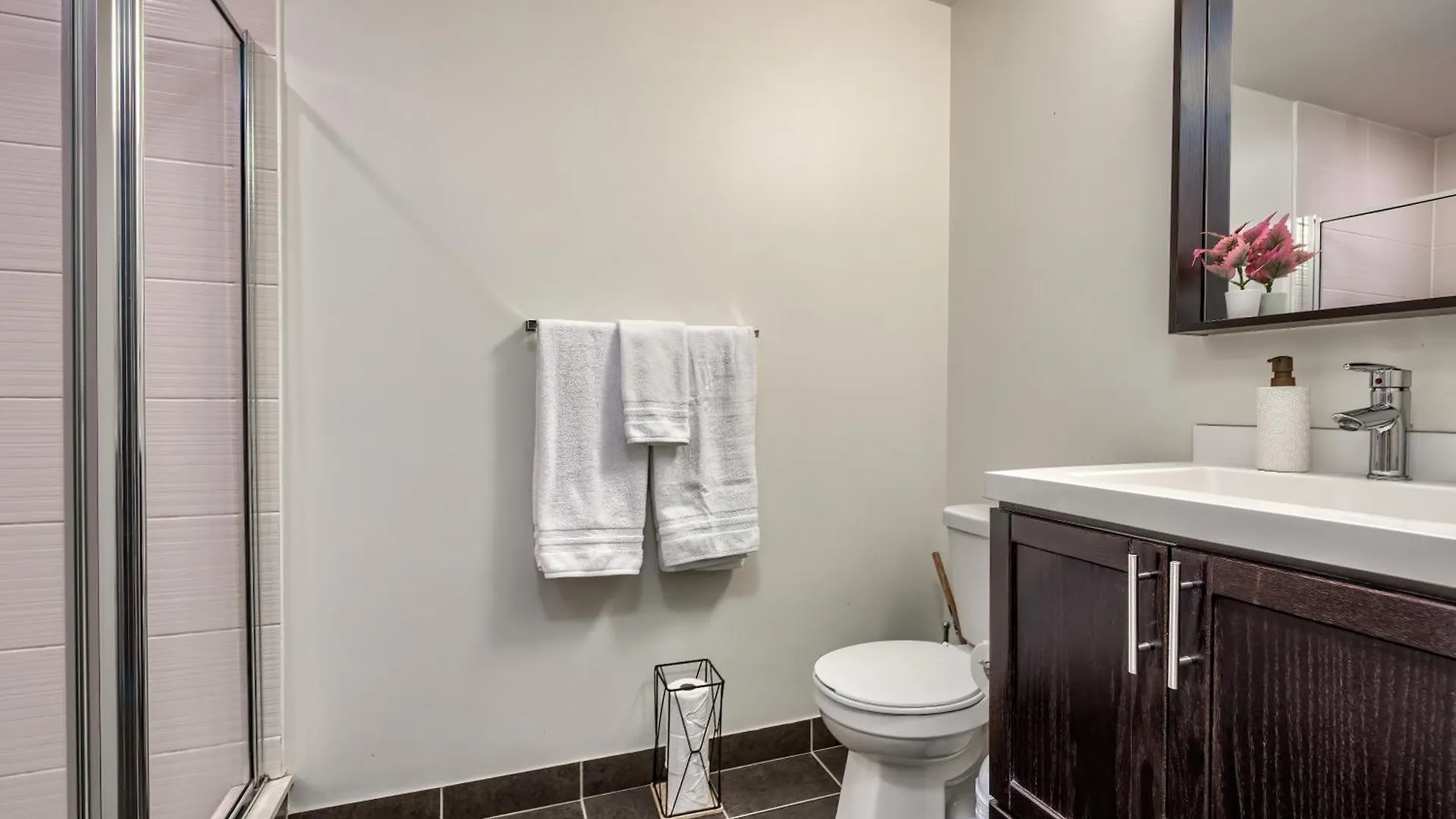 Condo In The Heart Of Downtown Toronto! 0*, Toronto